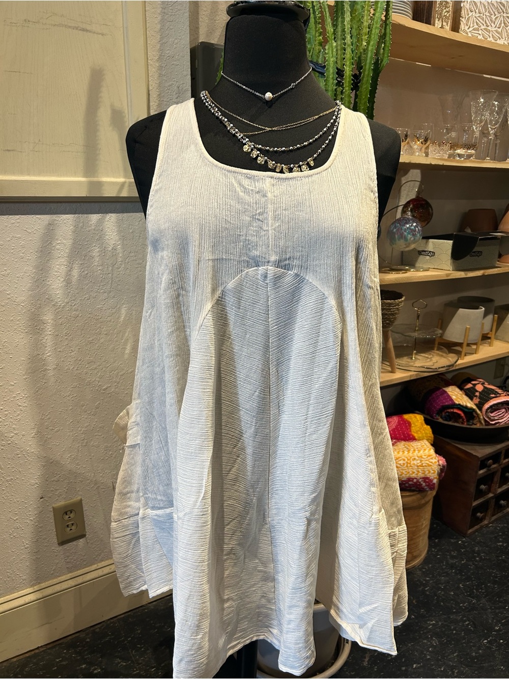 Casual White Sleeveless Mini Dress